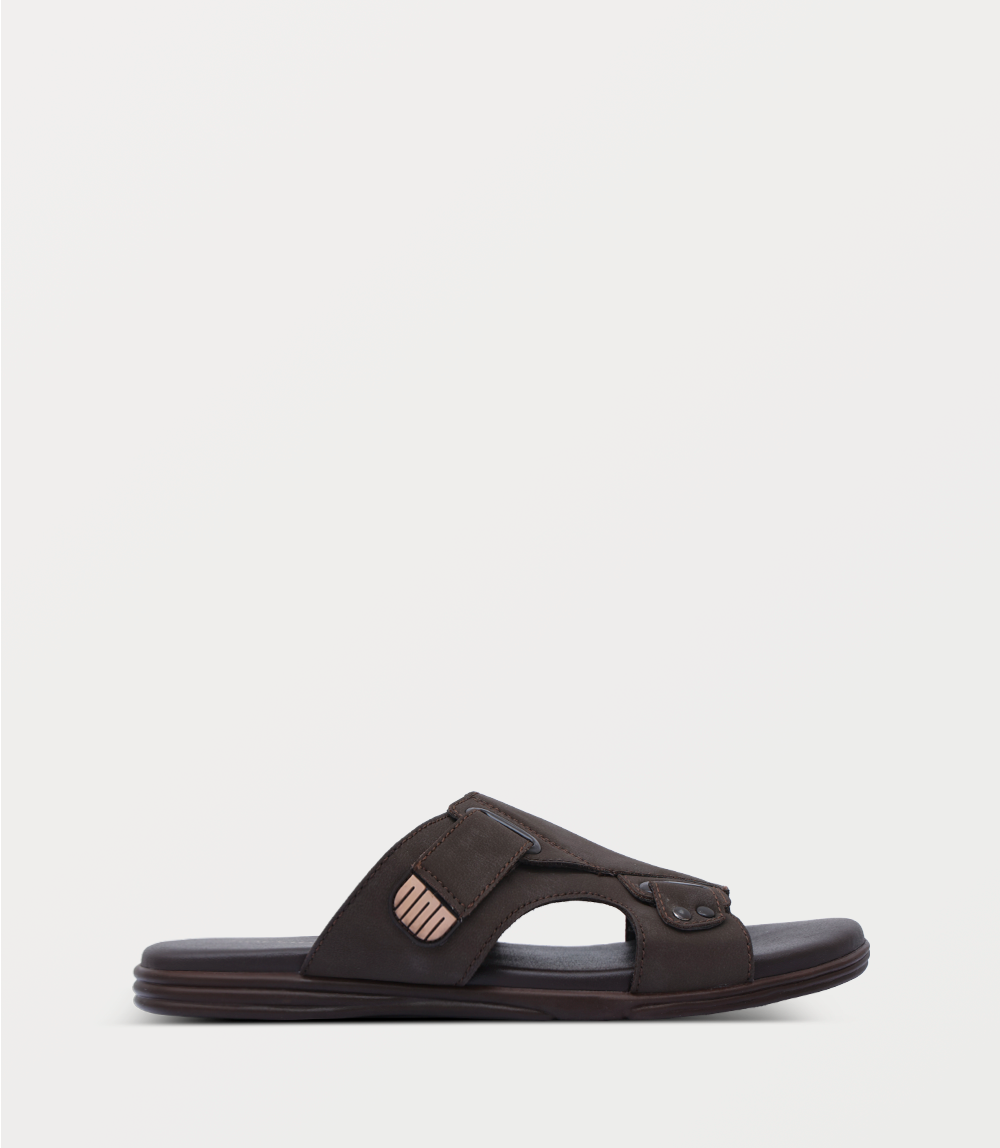 Men Slipper-BROWN